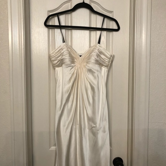 Laundry By Shelli Segal Dresses & Skirts - Laundry by Shelli Segal Wedding Dress